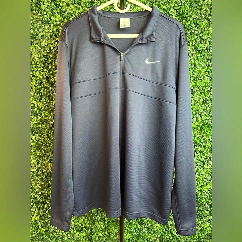 Nike Men’s 1/4 Zip Black Pullover